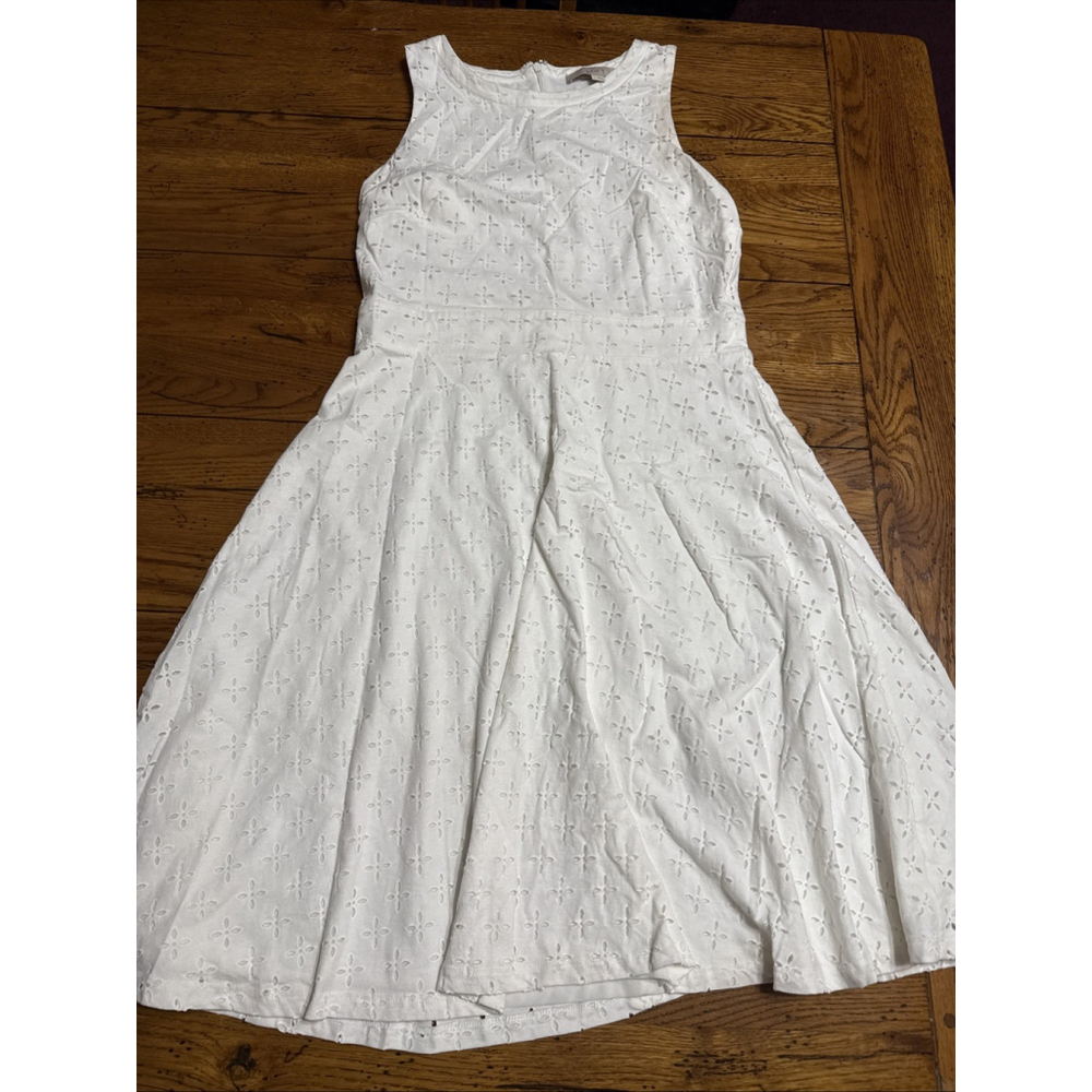 Loft White Eyelet Tiered Summer Dress Size S Gear shape H3